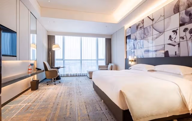 Superior Room, 1 King Bed, Non Smoking
