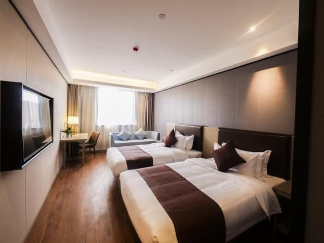 GTI - Gya Family Room