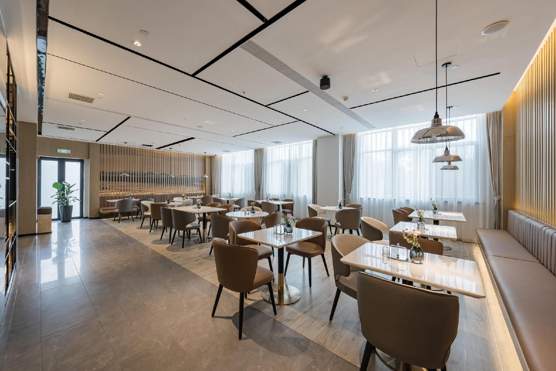 โรงแรมอโทร์ หนิงโป เซียงซาน ถ.ปินไห่ (Atour Hotel Ningbo Xiangshan Binhai Avenue)1