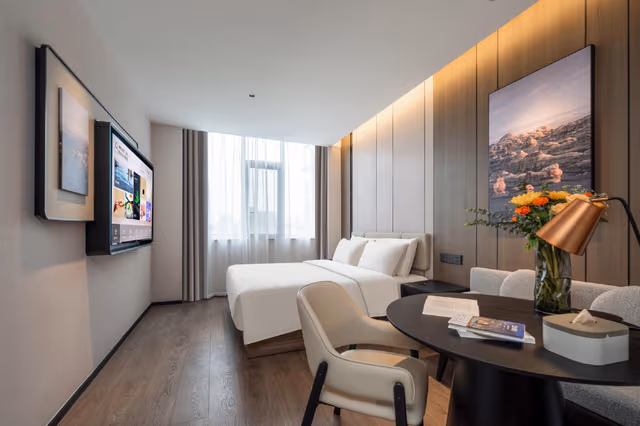 Executive room, Guest room, 1 Queen