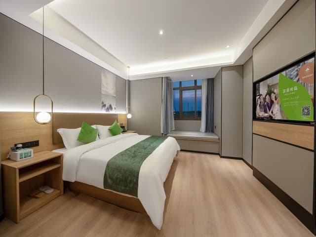 Feature Suite