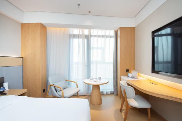 Huazhu - Superior Bed Room A