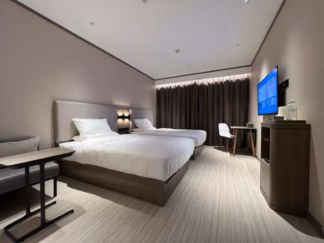 Huazhu - Twin Room