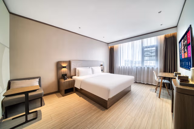 Huazhu - Superior BedRoom