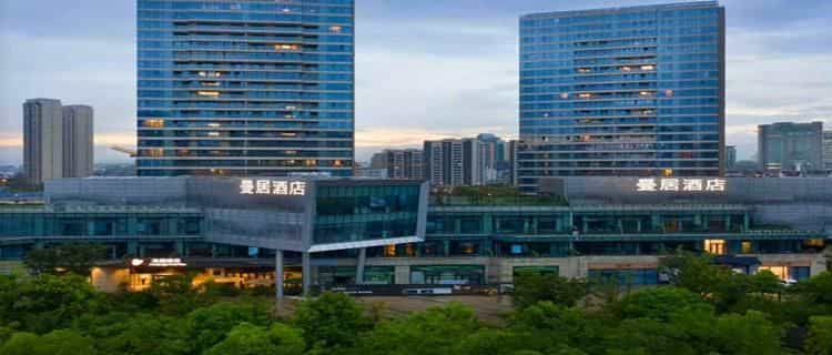 นิว เซนจูรี่ ม่านจู โฮเทล หนิงโป หนานถัง โอลด์ สตรีท เรลเวย์ สเตชั่น