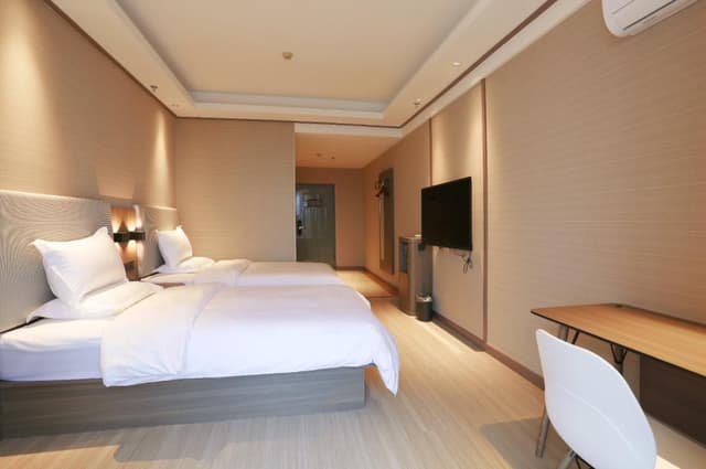 Huazhu - Twin Room