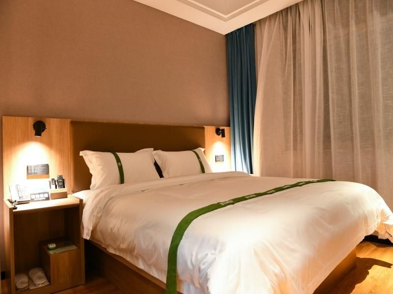 กรีนทรีอินน์ เจ้อเจียง ฉือซี เซิงซาน ถนนถังตุน (Green Tree Inn Zhejiang Cixi Shengshan Tangdun Road)1