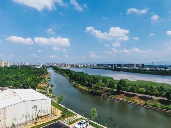 อโทร์ โฮเทล หนิงโป แอร์พอร์ต หยินโจว อเวนิว (Atour Hotel Ningbo Airport Yinzhou Avenue)0