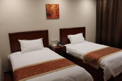 โรงแรมธุรกิจกรีนทรีอินน์ หนิงโป ตงเฉียนหู หยินเซียน ถนนเหนือโมจือ (GreenTree Inn Ningbo Dongqianhu Yinxian Mozhi North Road Business Hotel)3