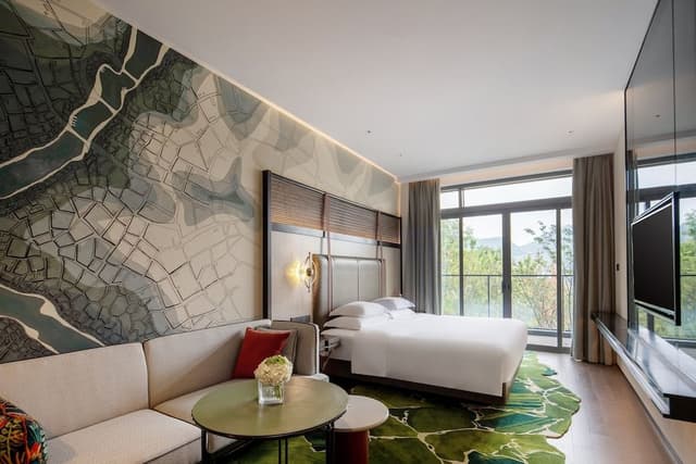 Premium Room, 1 King Bed