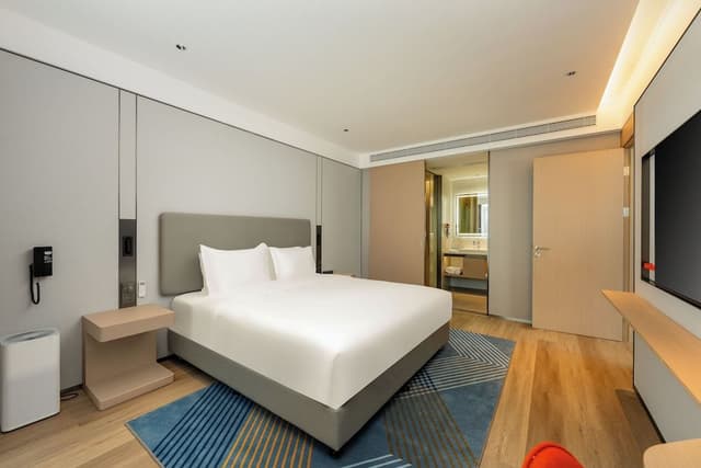 1 Bedroom Suite