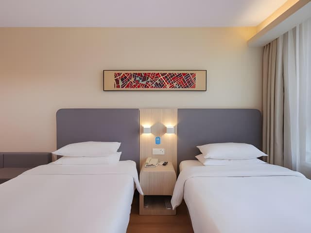 Guestroom (2 beds)