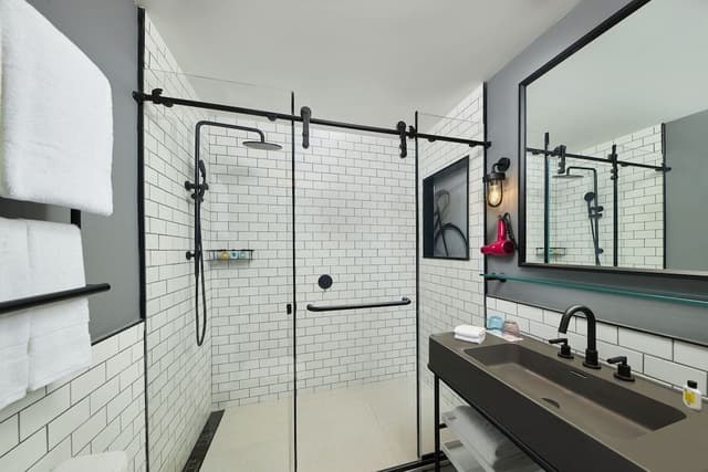 Standard Room, 2 Twin Beds, City View