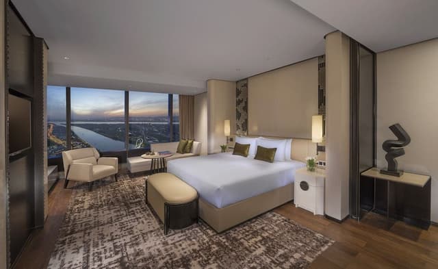 Deluxe Room, 1 King Bed