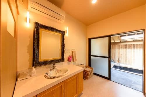 Premium Japanese-Western Style Room 5