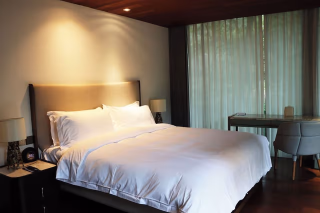 Room, 4 Bedrooms