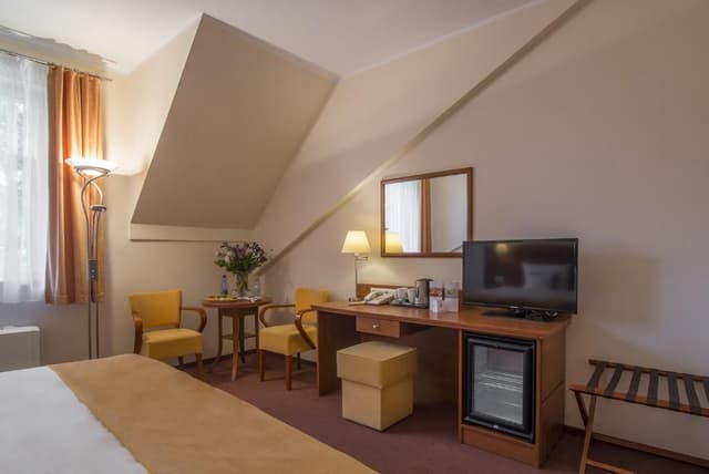 Classic Double or Twin Room