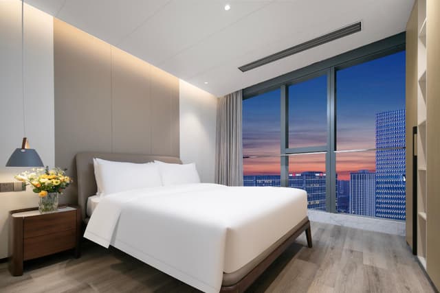 Huazhu - Family Suite