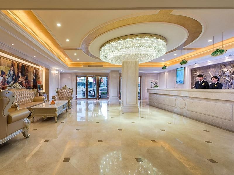 โรงแรมเวียนนา อินเตอร์เนชันแนล ฝูโจว ถ.อู่ซือ (Vienna International Hotel Fuzhou Wusi Road)2