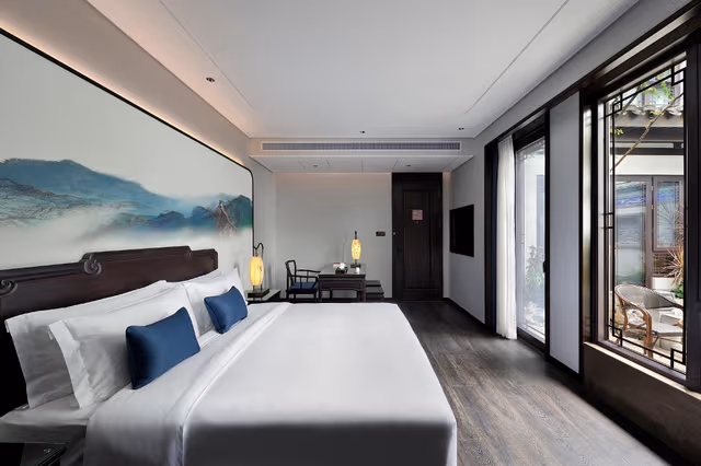 Garden View Queen Room