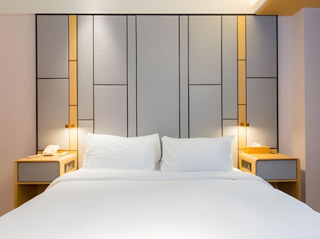 Suite Room
