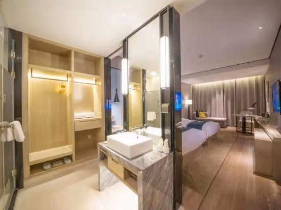 Superior Queen Room