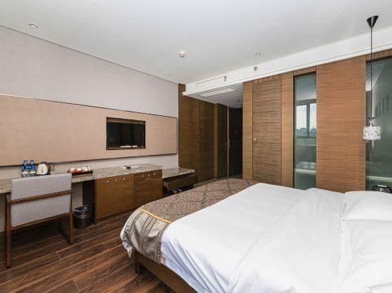 Business Standard Room A