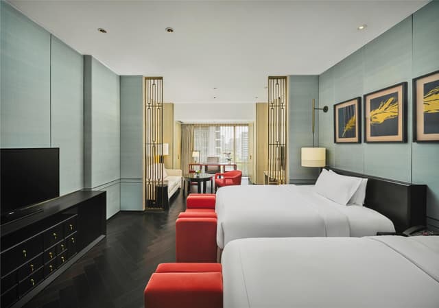 DOUBLE QUEEN PREMIER ROOM
