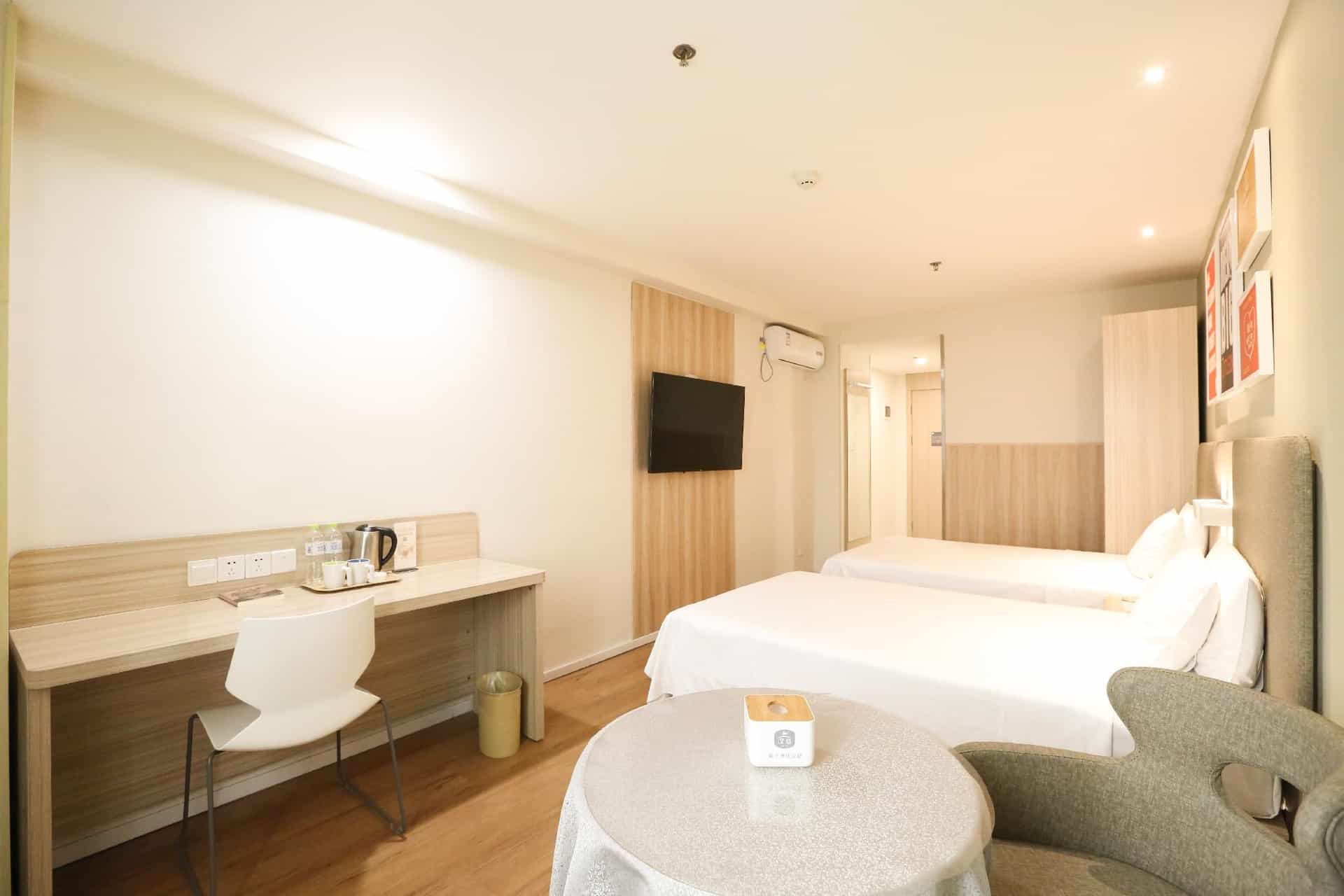 Hanting Hotel Ji'nan Luoyuan Main Street Foshan Street Hanting Hotel Ji'nan Luoyuan Main Street Foshan Street