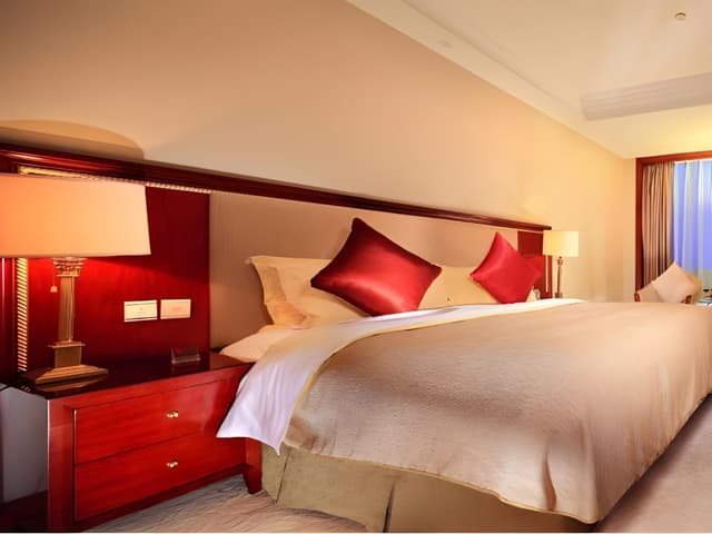 WH - Superior Standard with One Bed