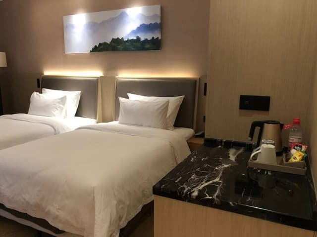 Deluxe Room, 1 King Bed, Non Smoking