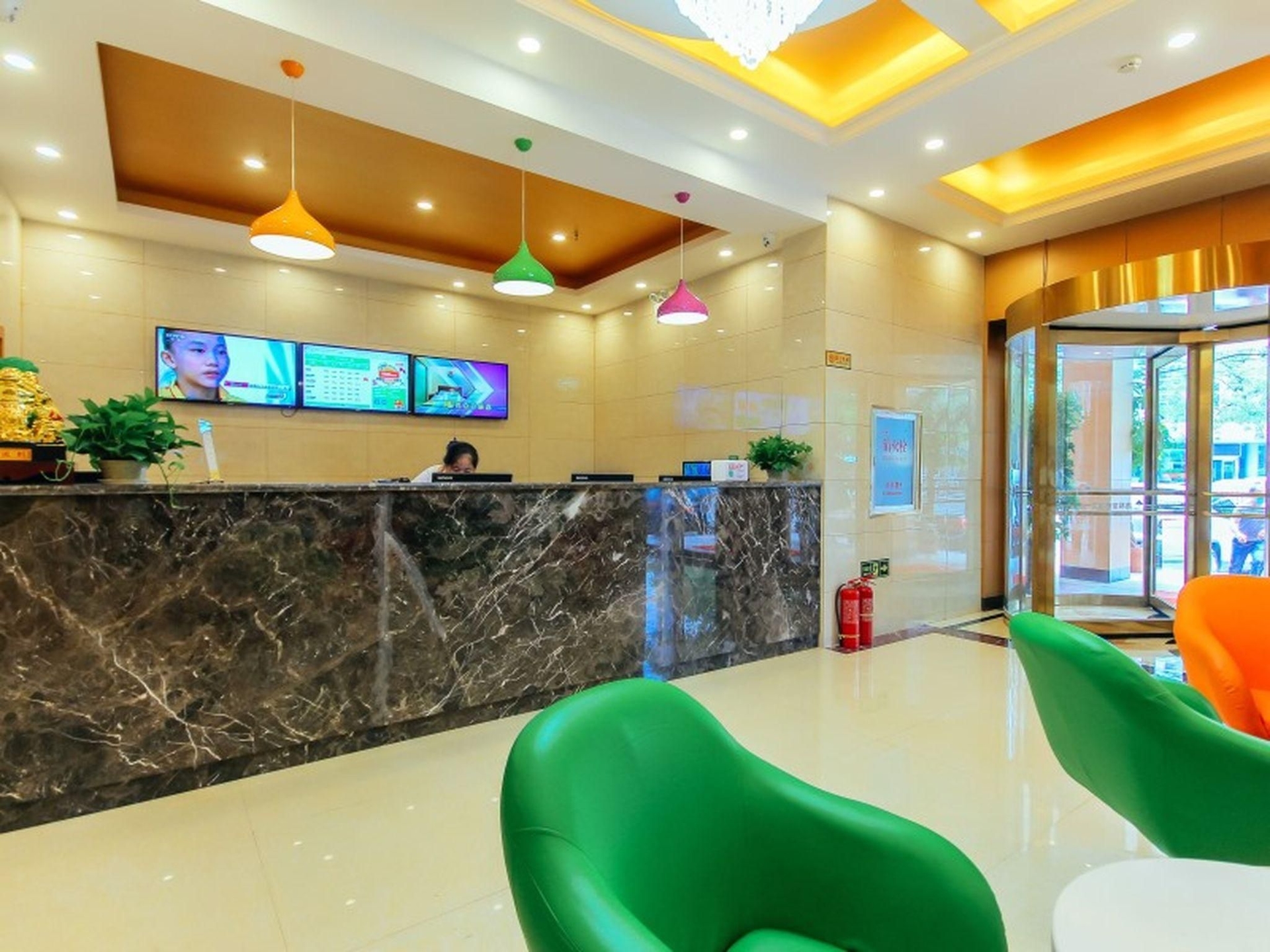 GreenTree Inn Zhengzhou Zhongyuan District Huaihe Road Tongbai Road Metro Station Shell Hotel0