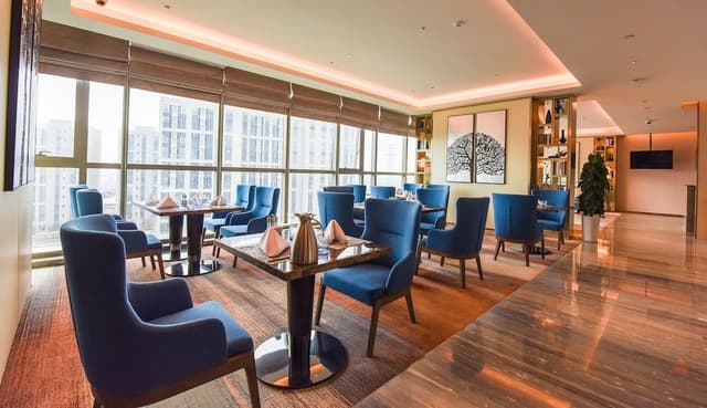 Premier Room, 1 King Bed, Club Lounge Access