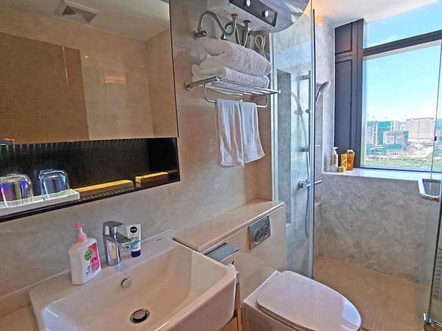 Superior Apartment, City View