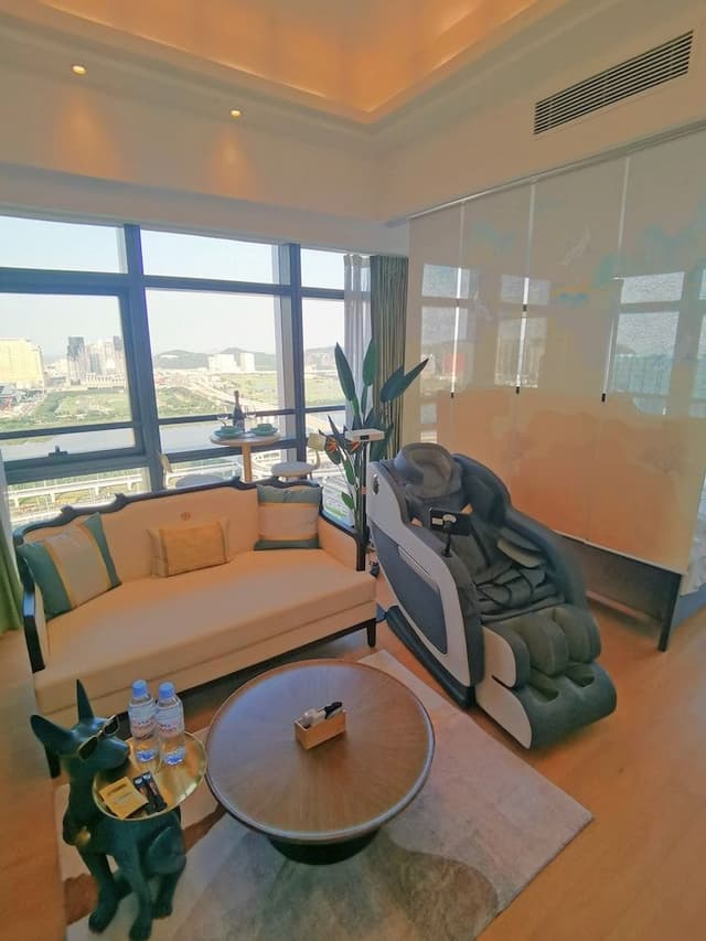 Superior Apartment, City View