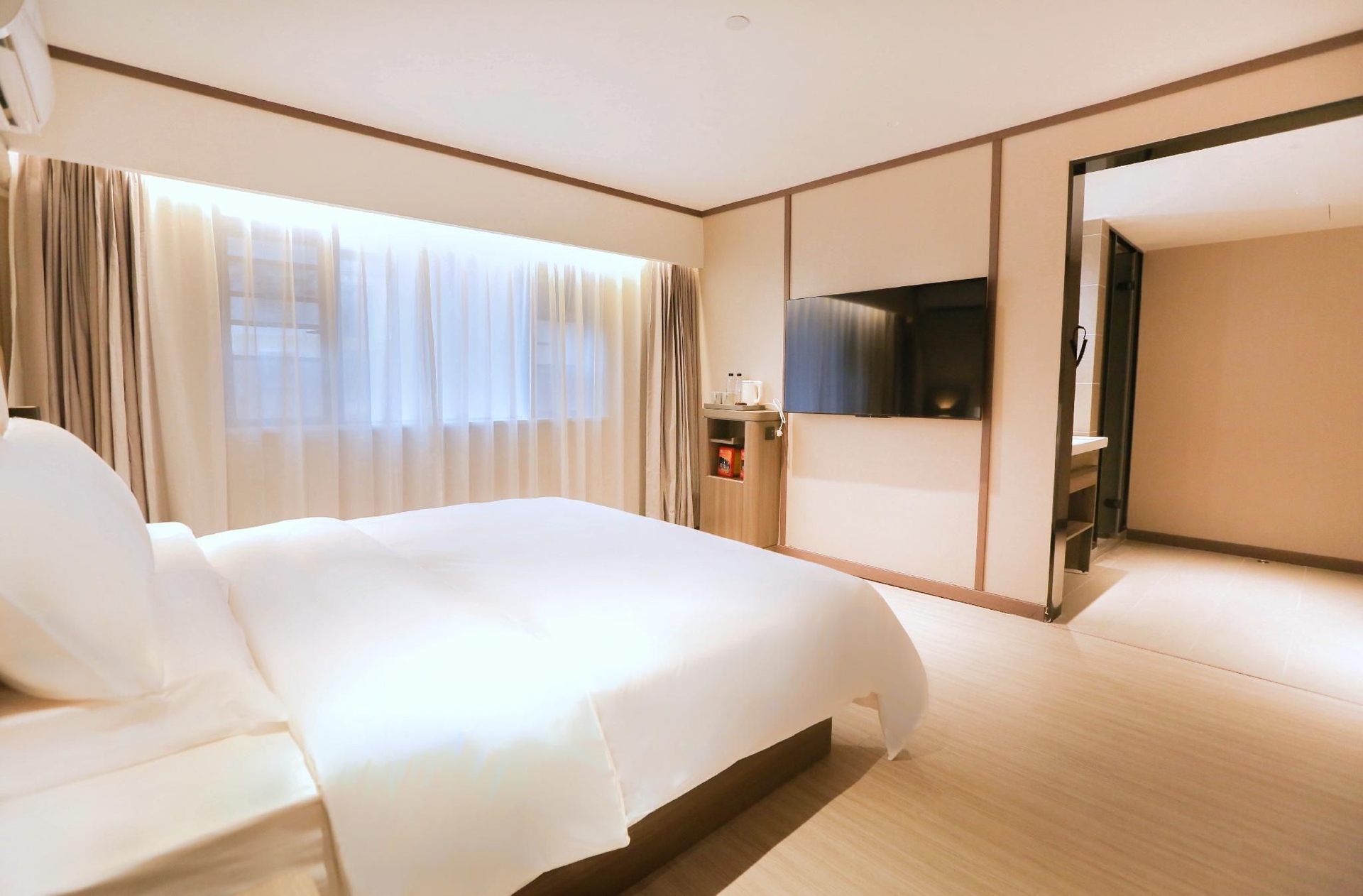 ฮั่นถิง โฮเทล จูไห่ หนานปิง หัวฟา ซางตู (Hanting Hotel Zhuhai Nanping Huafa Shangdu)1