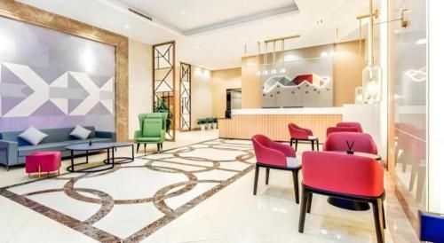 Borrman Hotel Zhuhai Mingzhu Railway Station Rainbow Shopping Mall1