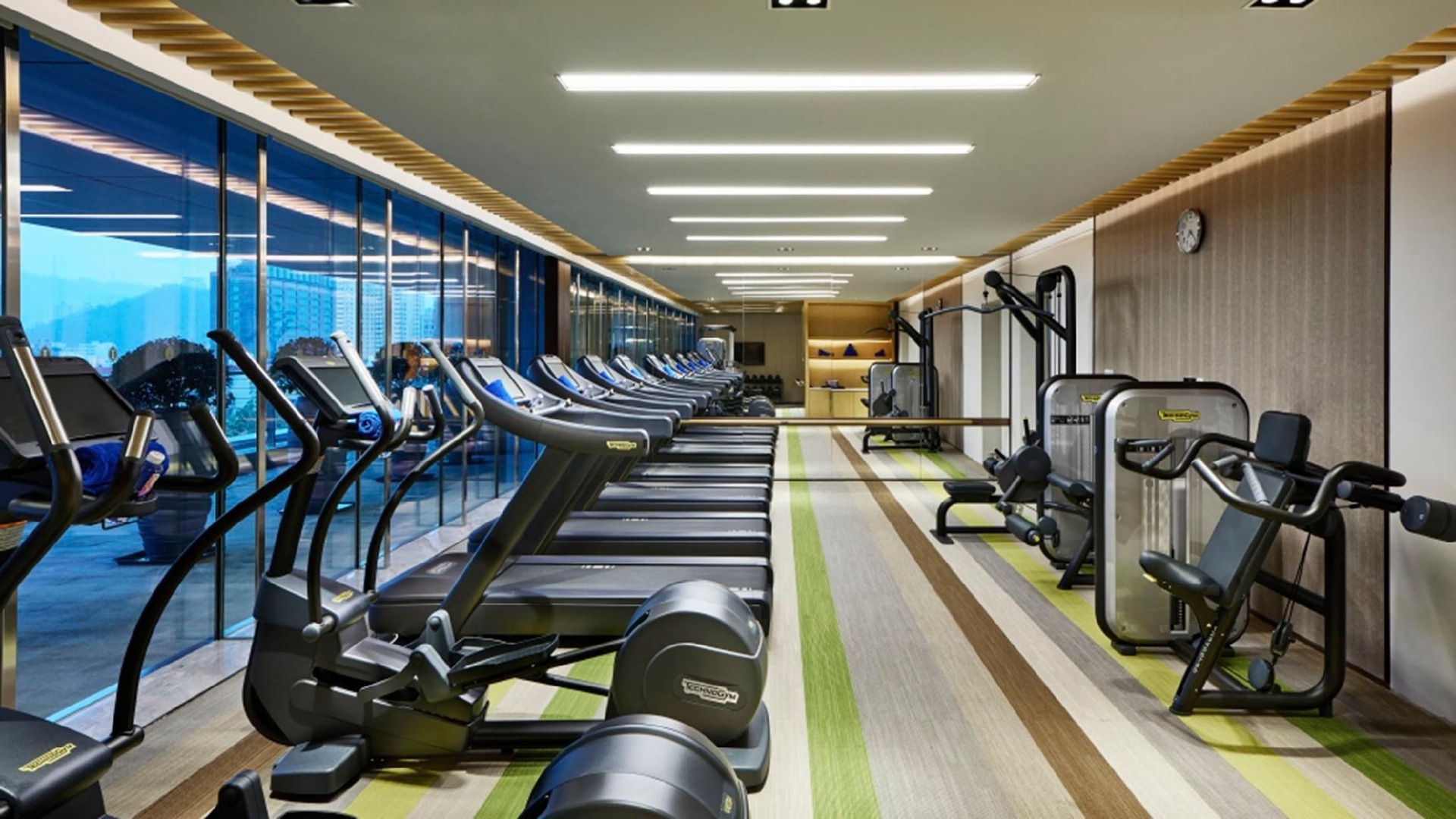 อินเตอร์คอนติเนนตัล จูไห่ (Intercontinental Zhuhai)3