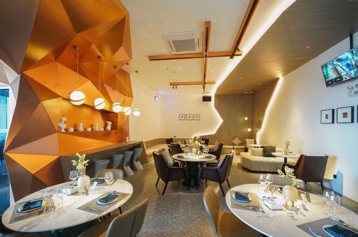 โรงแรมฮุ่ย จูไห่ (Hui Hotel Zhuhai)1