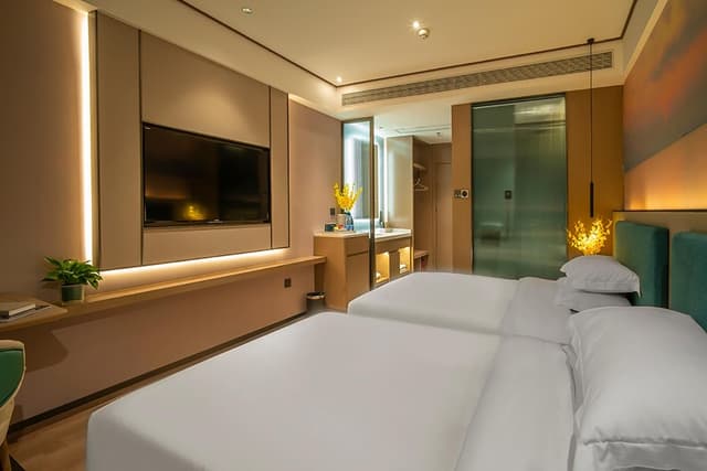 Twin Bed Room