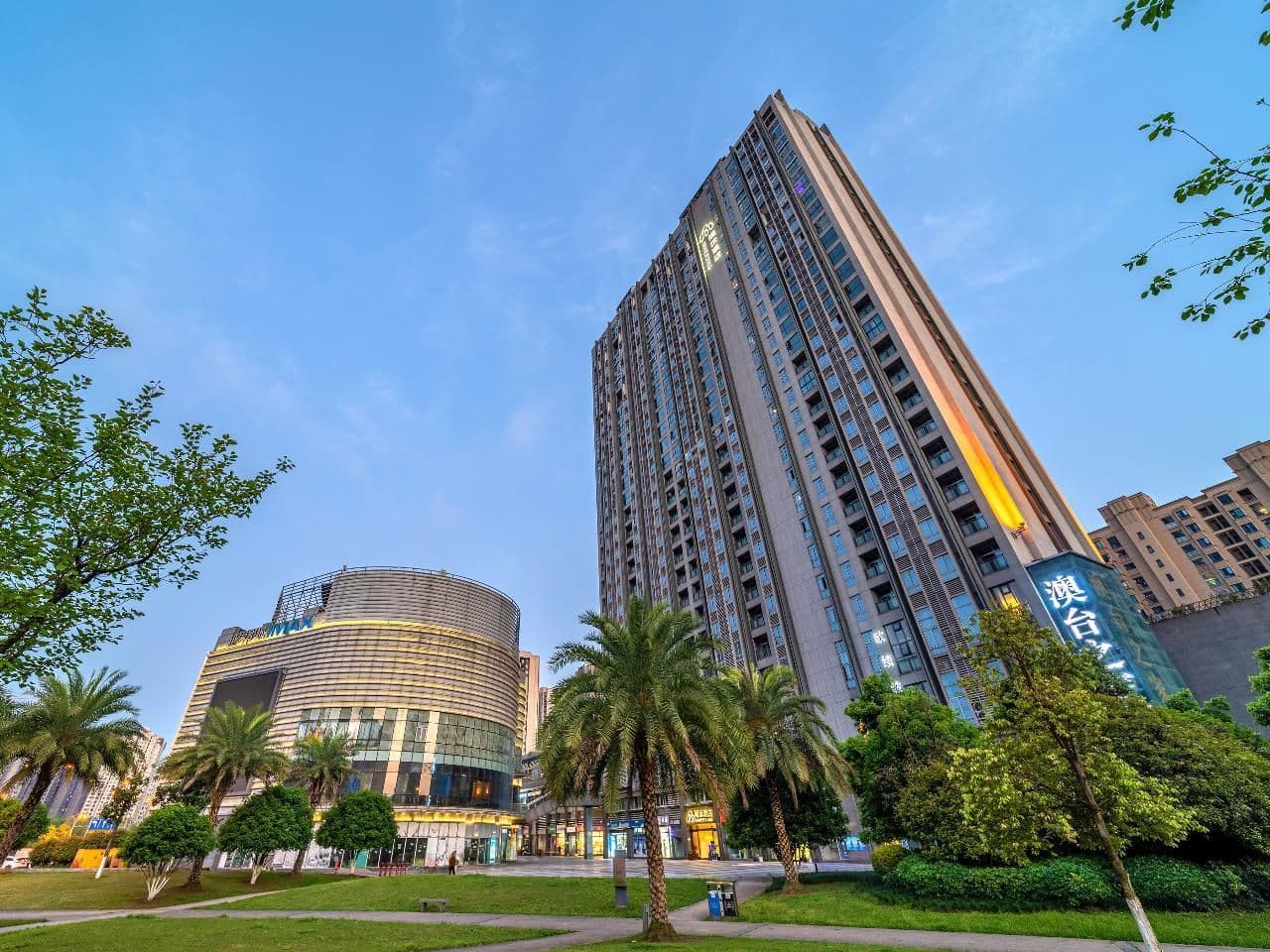 โรงแรมและรีสอร์ทอิมเมอร์ซิ่ง ฉงชิ่ง เมืองมหาวิทยาลัย โรงแรมและรีสอร์ทอิมเมอร์ซิ่ง ฉงชิ่ง เมืองมหาวิทยาลัย