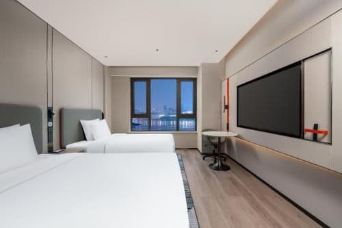 2 Double Standard River View