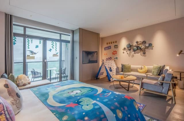 Huazhu - Kids Dream Planet, Parent-kids Suite with Tour Bear Theme