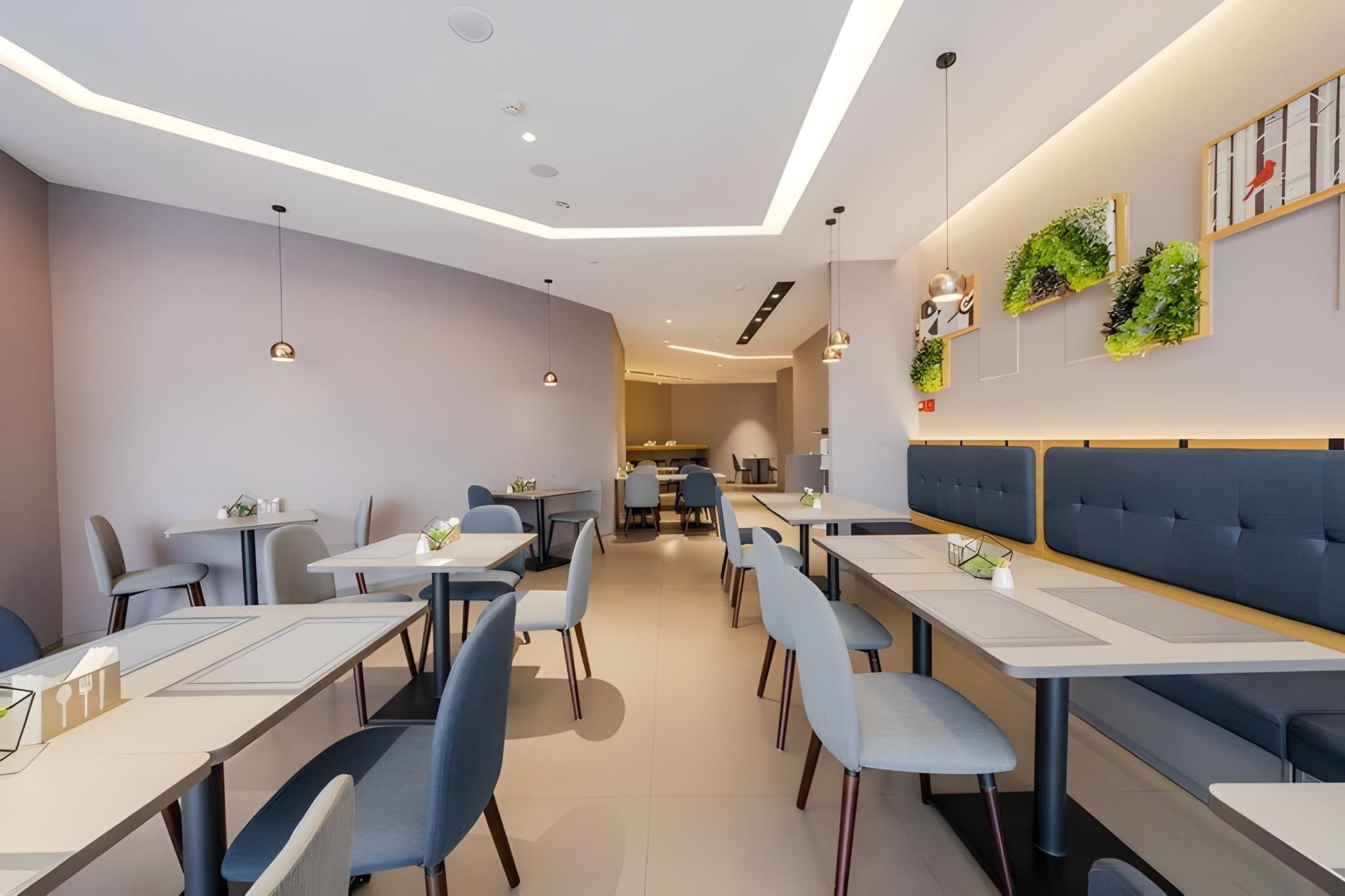 Home Inn Style Golden Chongqing Jiefangbei Hongyadong Pedestrian Street0