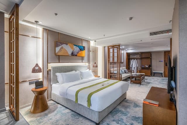River View Suite