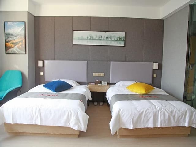 Sunmei - Twin Bed Room With View