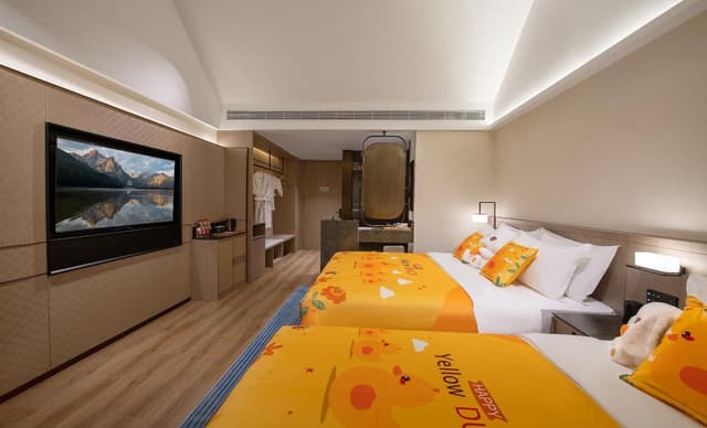 Dossen - Family Room