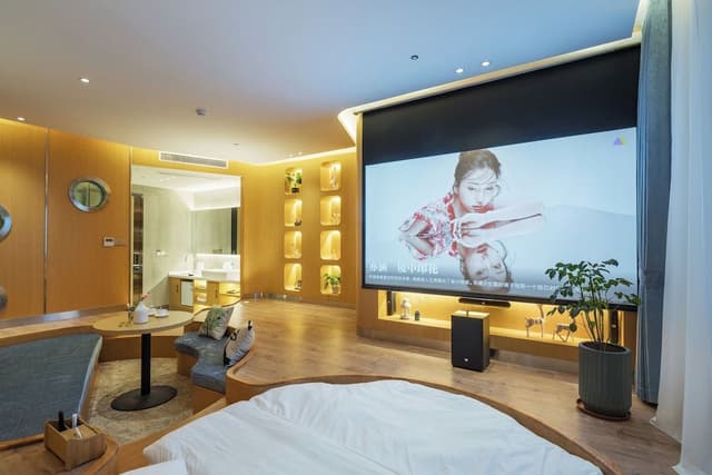 Romantic Double Room, River View