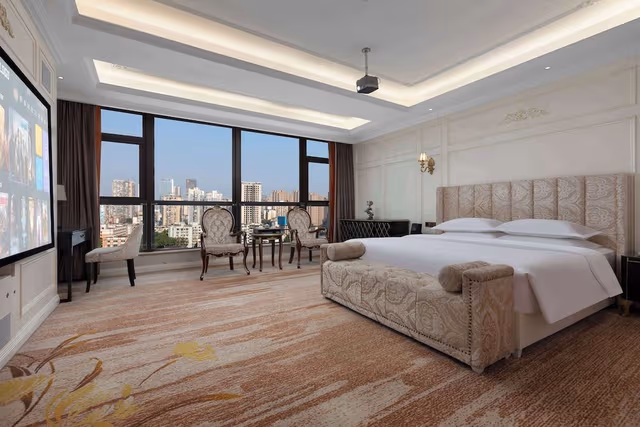 Room, 1 King Bed, Non Smoking