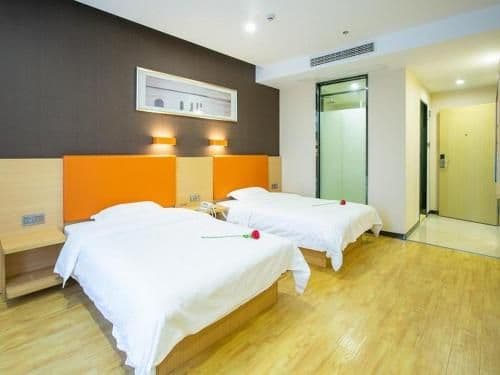 Featured Twin Room